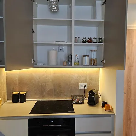 Appartement Alpha Lux - Galerija Mall View - Na Vodi *